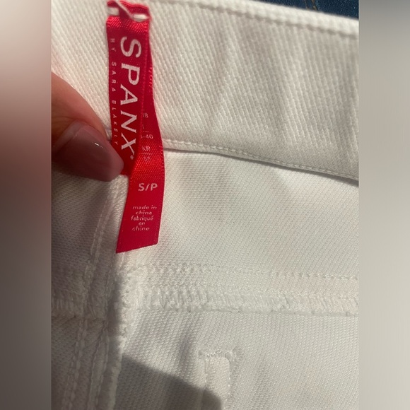 🍂 SPANX White Women's Pants SP - Picture 2 of 8